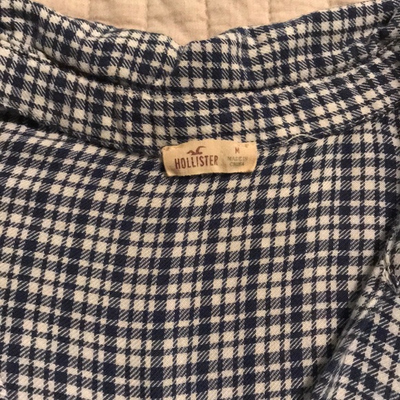 Hollister blouse - Picture 2 of 2